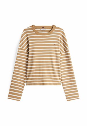 Gestreepte langemouwen shirt in beige en wit, gemaakt van zacht materiaal. Is voorzien van een ronde hals en een klein logo op de linkerkant van de borst.