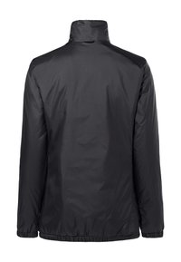 Giacca nera leggera con colletto alto, maniche lunghe, polsini elastici e fondo con coulisse, realizzata con un tessuto liscio e resistente.