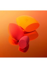 Real Techniques SOLAR POWER SUNSOAKED SPONGE TRIO - Spugnette trucco