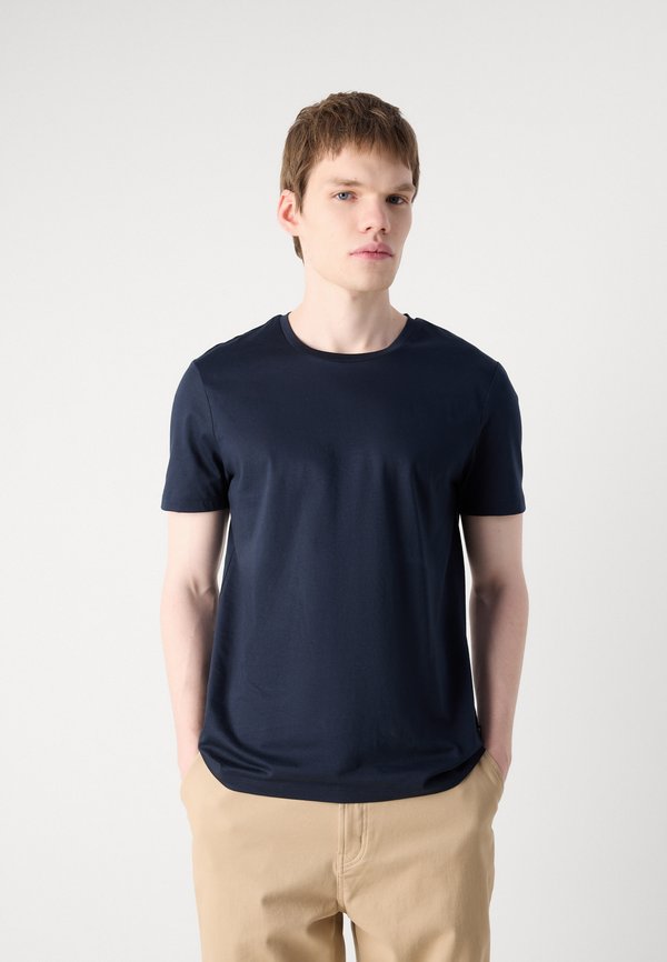 TESSLER - Basic T-shirt4