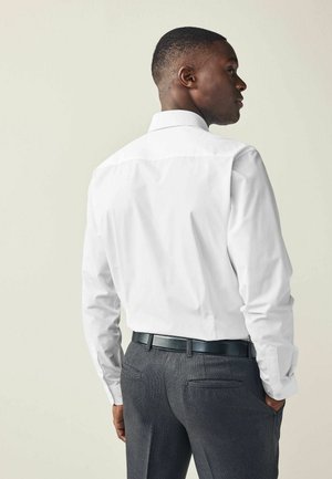 REGULAR FIT  - Overhemd - white