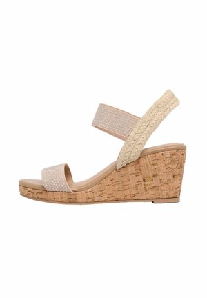 Wedge sandals - camel