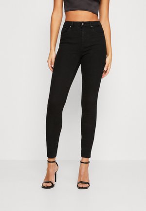Vero Moda VMLUNA SOPHIA  - Kitsa lõikega teksad - black denim