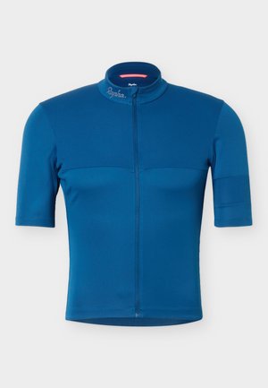Camiseta de ciclismo de manga corta azul con cremallera completa en la parte delantera y el logo "Rapha" en el cuello.