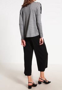 Even&Odd Pullover - mottled grey