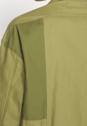 Hemd - green