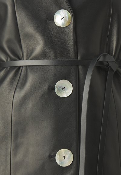 Main image 5, Enlarge
