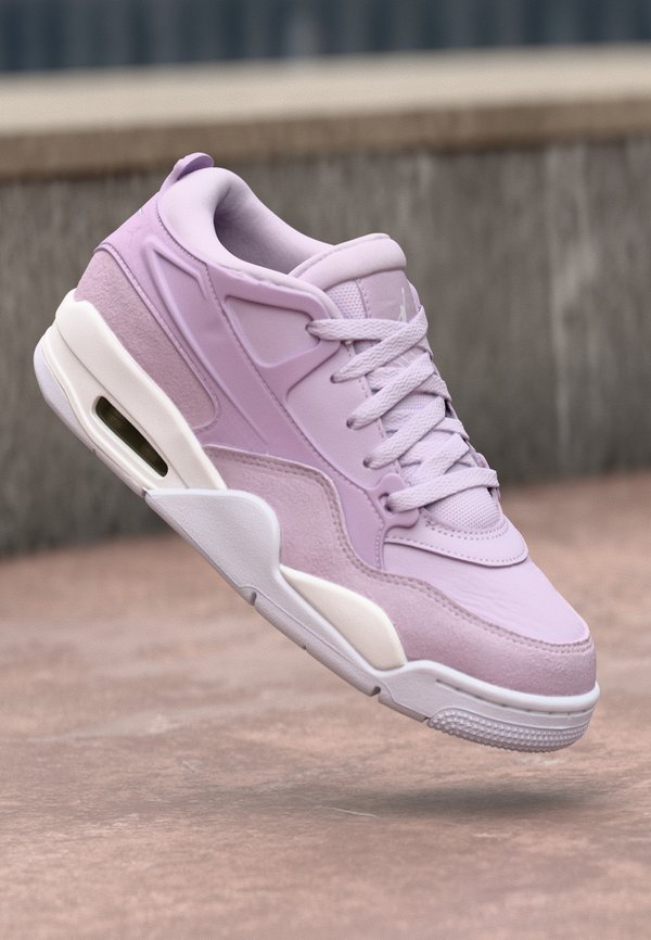 AIR JORDAN 4 RM - Trainers