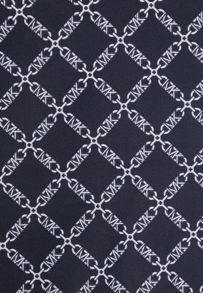 Tissu navy présentant un motif de losanges répété avec des formes blanches entrelacées et le texte "INK", créant une apparence texturée.