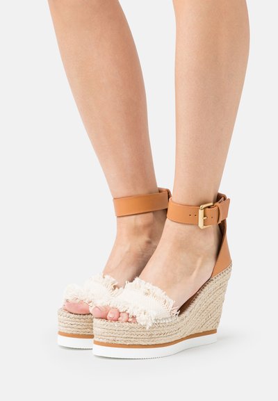 See by Chloé GLYN - Ψηλοτάκουνα πέδιλα - natural