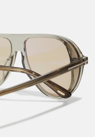 Tom Ford Ochelari de soare - shiny light green