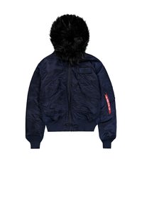 Marineblauwe bomberjack met een kunstbont capuchon, ritssluiting aan de voorkant, twee grote steekzakken aan de voorkant, geribbelde manchetten en een rode stoffen labeldetail op de mouw.