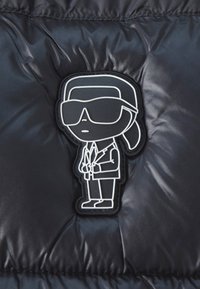KARL LAGERFELD Weste - black