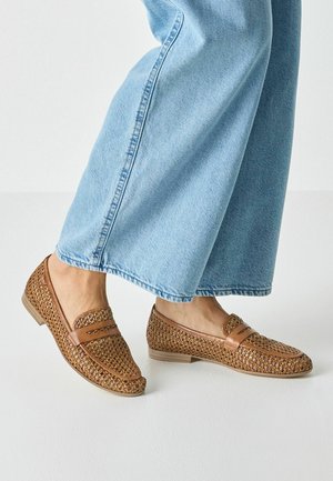 Loafers - cognac