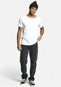 Redefined Rebel ROME - Vaqueros rectos - dust black