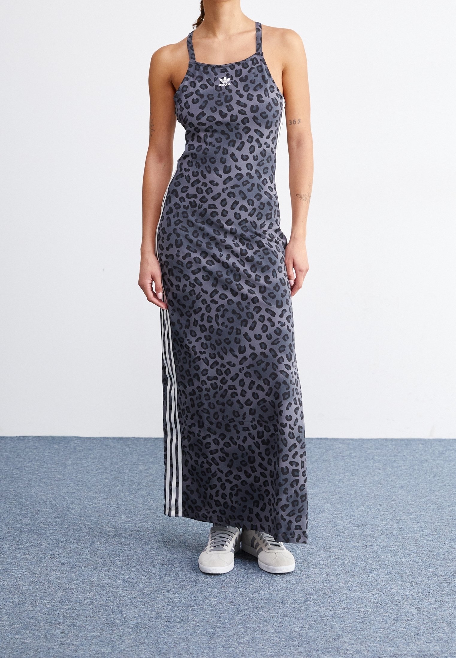 adidas Originals Maxi dress - dark grey - (Pre-owned) - Zalando.ie adidas Originals Maxi dress - dark grey - (Pre-owned) - Zalando.ie