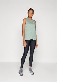 Under Armour TANK TWIST - Topp - silica green/white