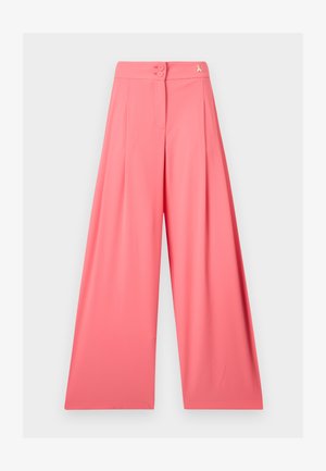 Weite Hosen aus leichtem Stoff in leuchtendem Pink, mit hoher Taille, gefaltetem Design und zwei dekorativen Knöpfen im Taillenbereich.