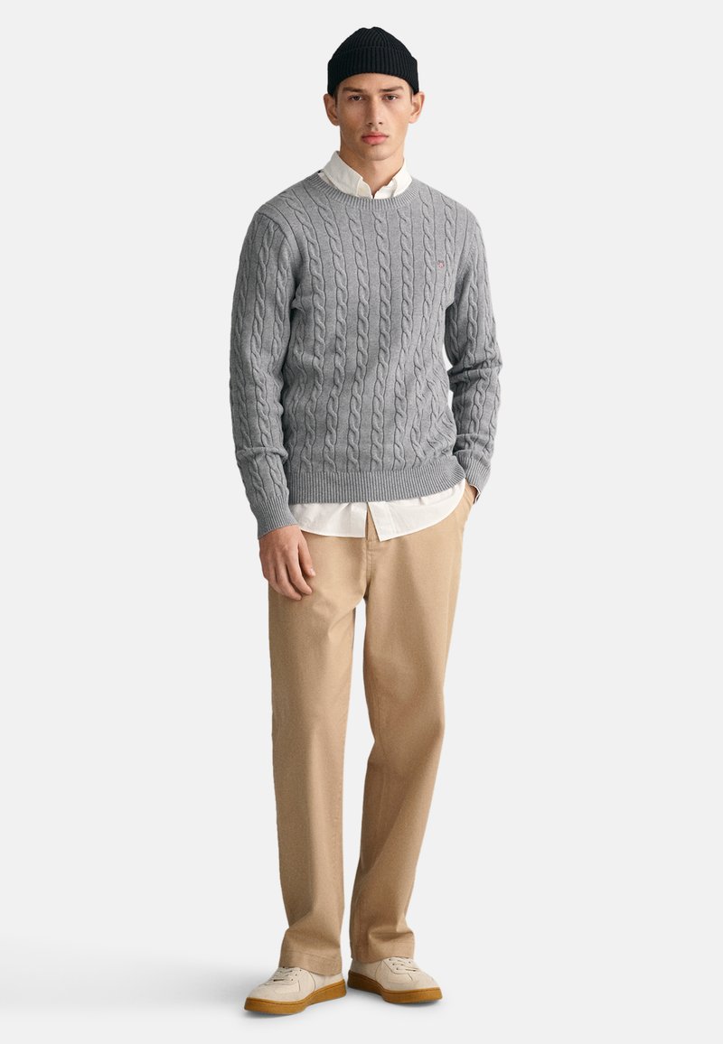 GANT CABLE C NECK - Strickpullover - grey melange/hellgrau-meliert 