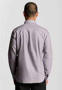 Lyle & Scott PLAIN  - Camicia - ash lilac