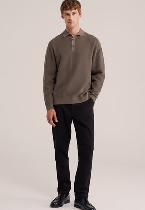 WE Fashion, Polo - braungrau