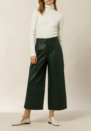 Sweter
