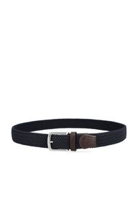 Granatowy tkany pasek wykonany z elastycznego materiału z metalową klamrą w kolorze srebrnym i brązowym skórzanym uchwytem. Posiada teksturowany, pleciony wzór.