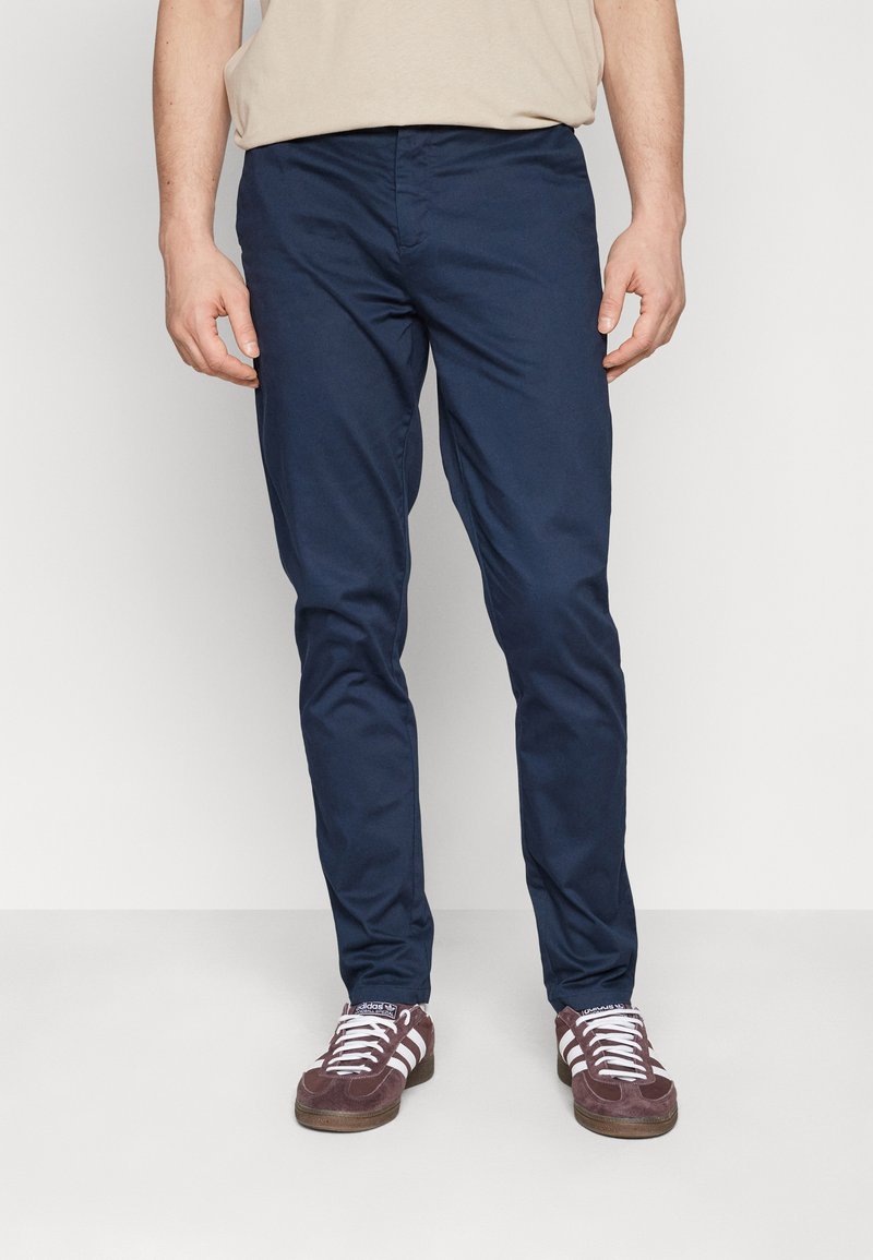 Samsøe Samsøe - FRANKIE TROUSERS  - Pantalones chinos - salute, Ampliar