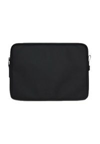 Sort laptop sleeve lavet af holdbart materiale, med en glat tekstur, slank rektangulær design og en top-lukning med lynlås.