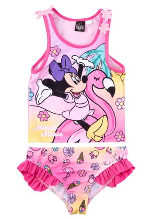 Set da nuoto rosa composto da un top senza maniche con una grafica di Minnie Mouse e dettagli floreali, abbinato a un pantaloncino volants decorato con fenicotteri e gelati.