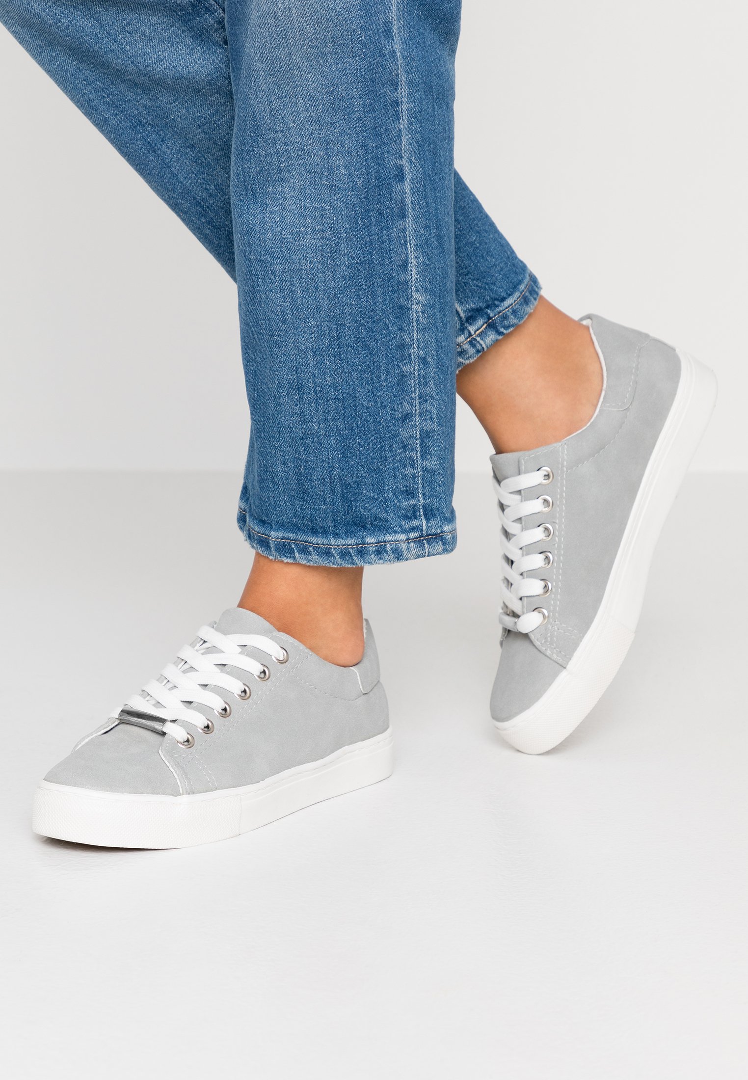 New Look MIDS Joggesko mid grey Zalando.no New Look MIDS Joggesko mid grey Zalando.no