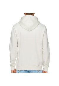 Sweatshirt blanc avec une capuche à cordon, texture douce, poignets et ourlet côtelés, et vue arrière montrant un design épuré sans motifs ni accents.