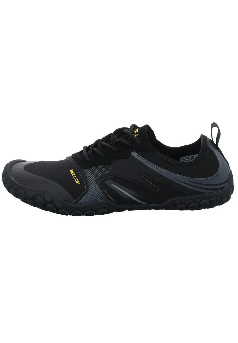 Black athletic shoe featuring a combination of textured fabric and synthetic overlays, with a rubber sole and yellow accents.