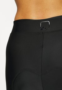 ONLY Play BIKE  - Calças desportivas 3/4 - green ash