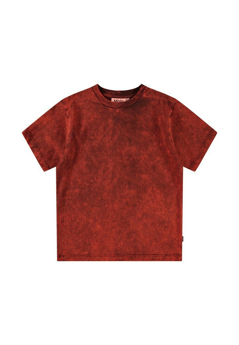 Rød tekstureret T-shirt med korte ærmer og rund hals. Har et slidt mønster og et lille mærkeklæde på side-sømmen.