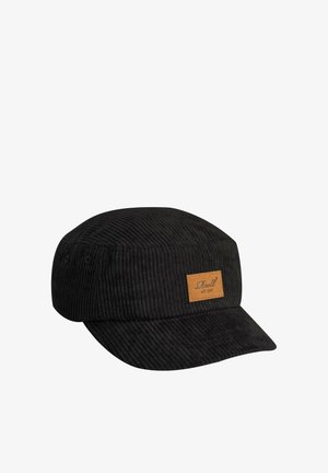 Schwarze Cord-Stoffmütze mit flachem Oberteil, kurzem gebogenem Schirm und hellbraunem Lederpatch auf der Vorderseite, auf dem der Markenname eingeprägt ist.