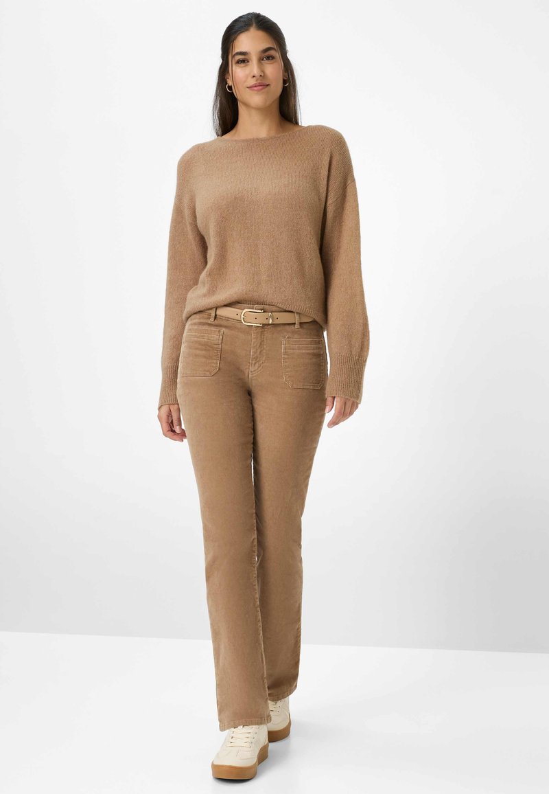 Brax slim fit velvet broek Shakira in camel | BeOne