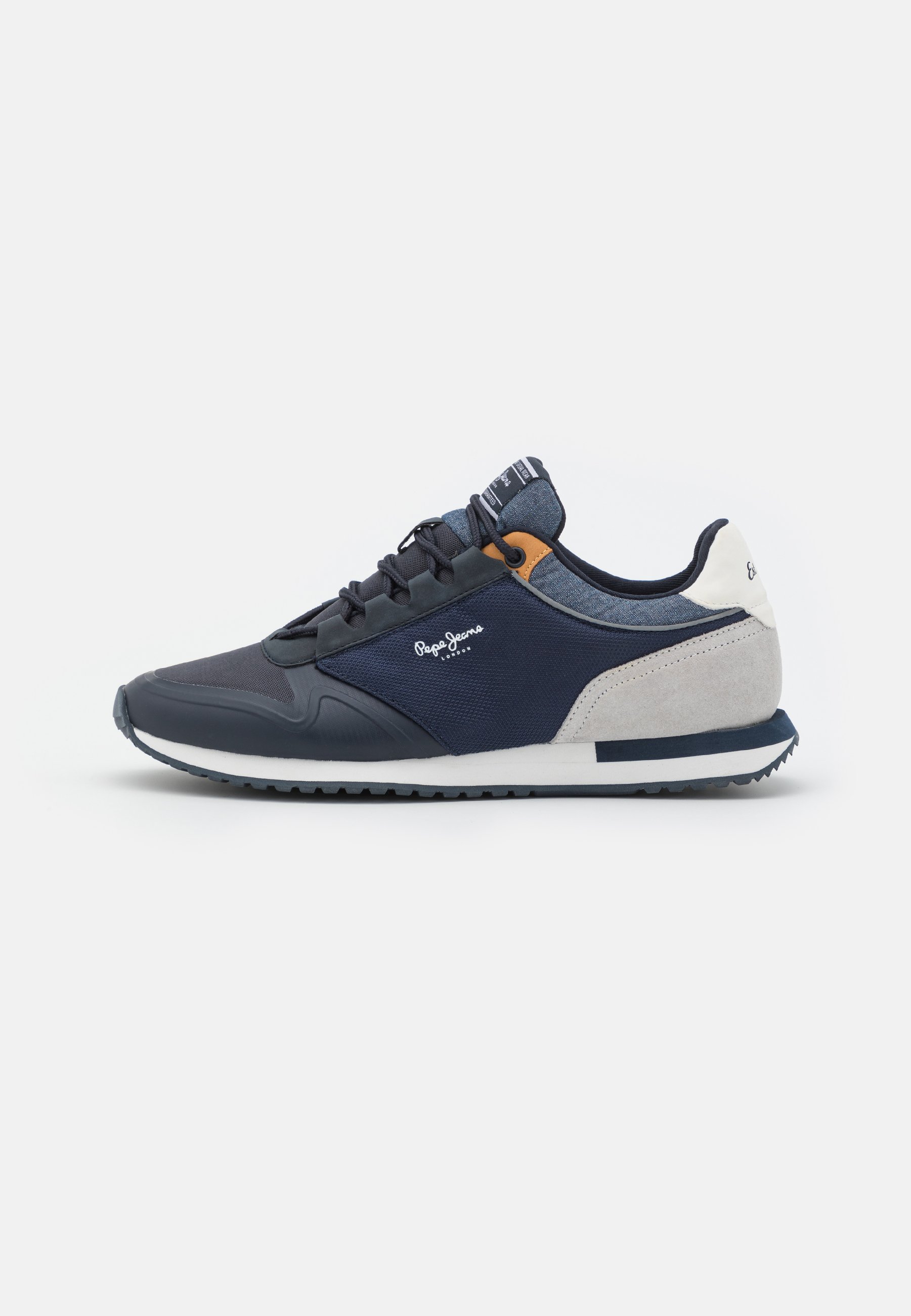 Comprar Deportiva baja plana Koko Essence camel Pepe Jeans online