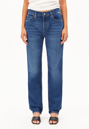 ARMEDANGELS AAVELINE - Straight leg jeans - bellagio