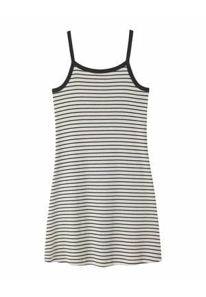 Mouwloze witte jurk met dunne zwarte horizontale strepen en zwarte bies langs de halslijn en bandjes.