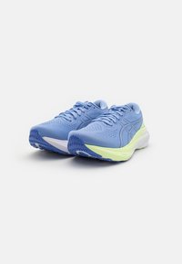 ASICS GEL-KAYANO 30 - Zapatillas running asfalto - light sapphire/light blue