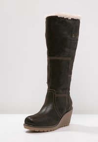 s.Oliver Kozačky s klínem - dark brown