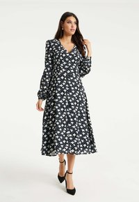 Liquorish FLORAL AND HEART PRINT  - Day dress - black