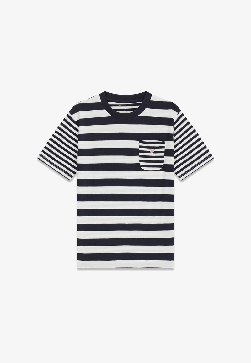 Czarna i biała koszulka w paski z krótkim rękawem, z poziomymi paskami na tułowiu oraz pionowymi na kieszeni i rękawach.