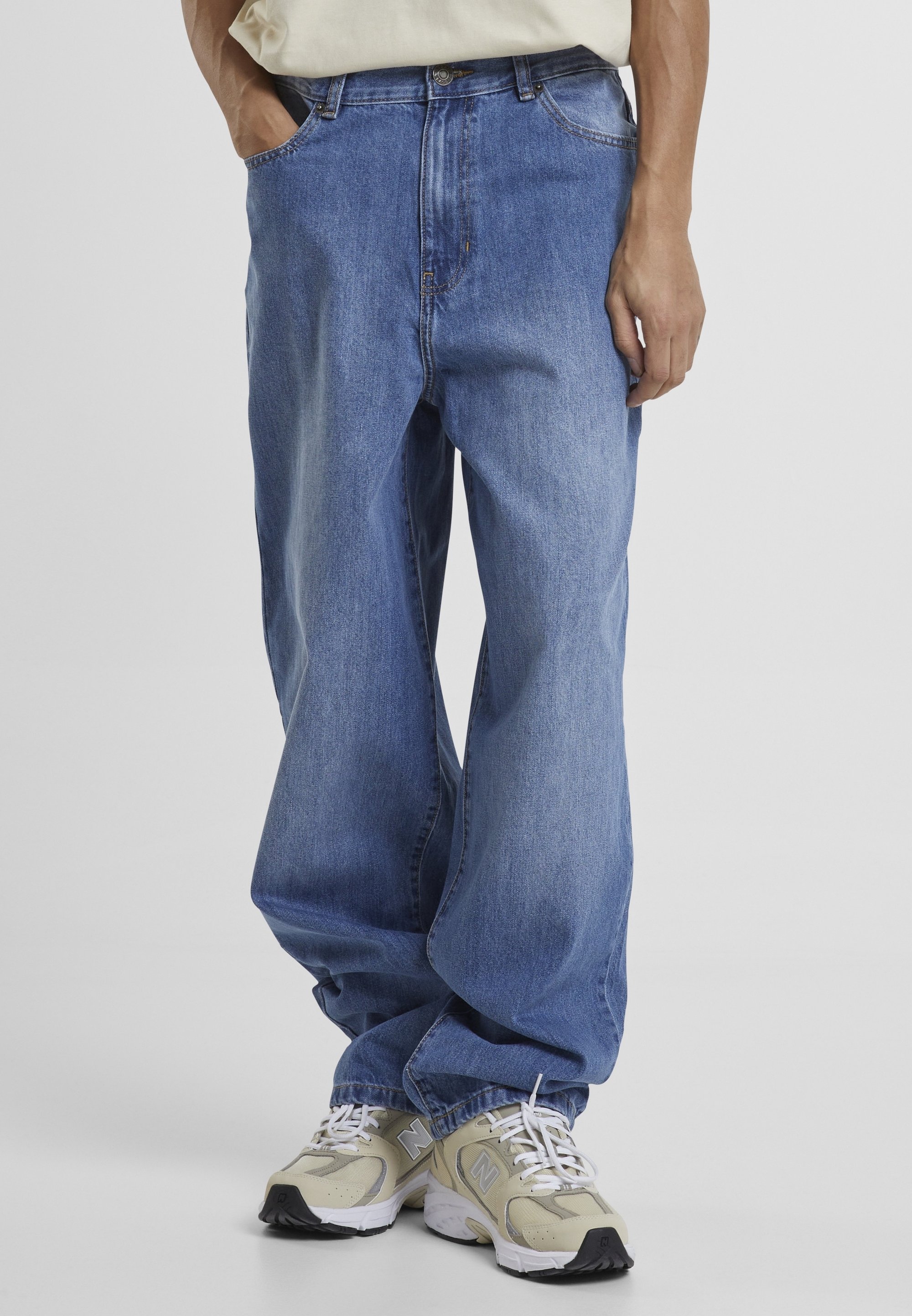 Urban Classics Relaxed fit jeans blue (Pre-owned) Zalando