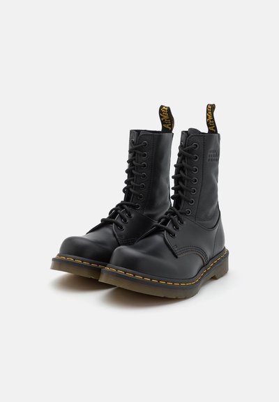MM6 Maison Margiela 10 EYE TWISTED AND REIMAGINED - Stivaletti con plateau - black