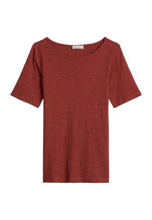 T-shirt en coton rouge rouille à manches courtes avec col rond, texture subtile et étiquette de la marque Marc O'Polo à l'intérieur de l'encolure.