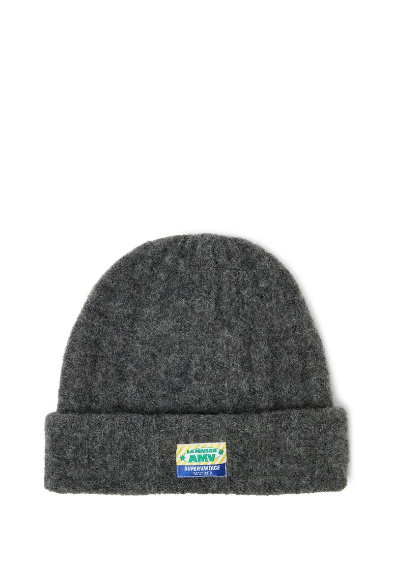 Gray wool knit beanie with a folded cuff. Features a colorful brand patch labeled "LA MAISON AMI" with a vintage design. Soft texture.