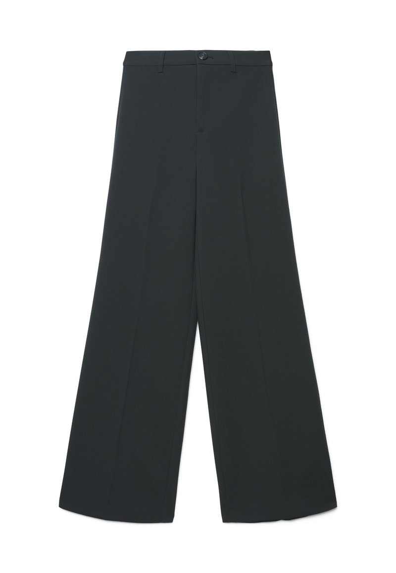 Pantaloni a gamba larga in tessuto grigio scuro, con chiusura a bottone e zip, pieghe frontali e una texture liscia.