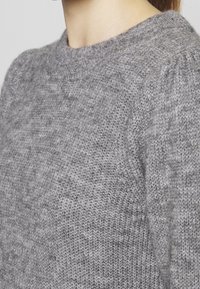Vero Moda Sweter